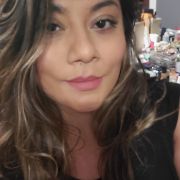 Laura09