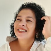 vivanemesquita