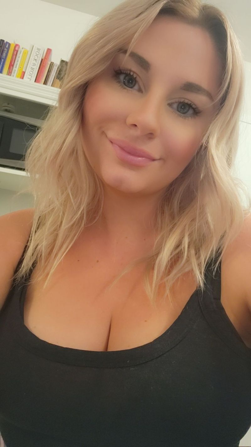 90s_cali_girl