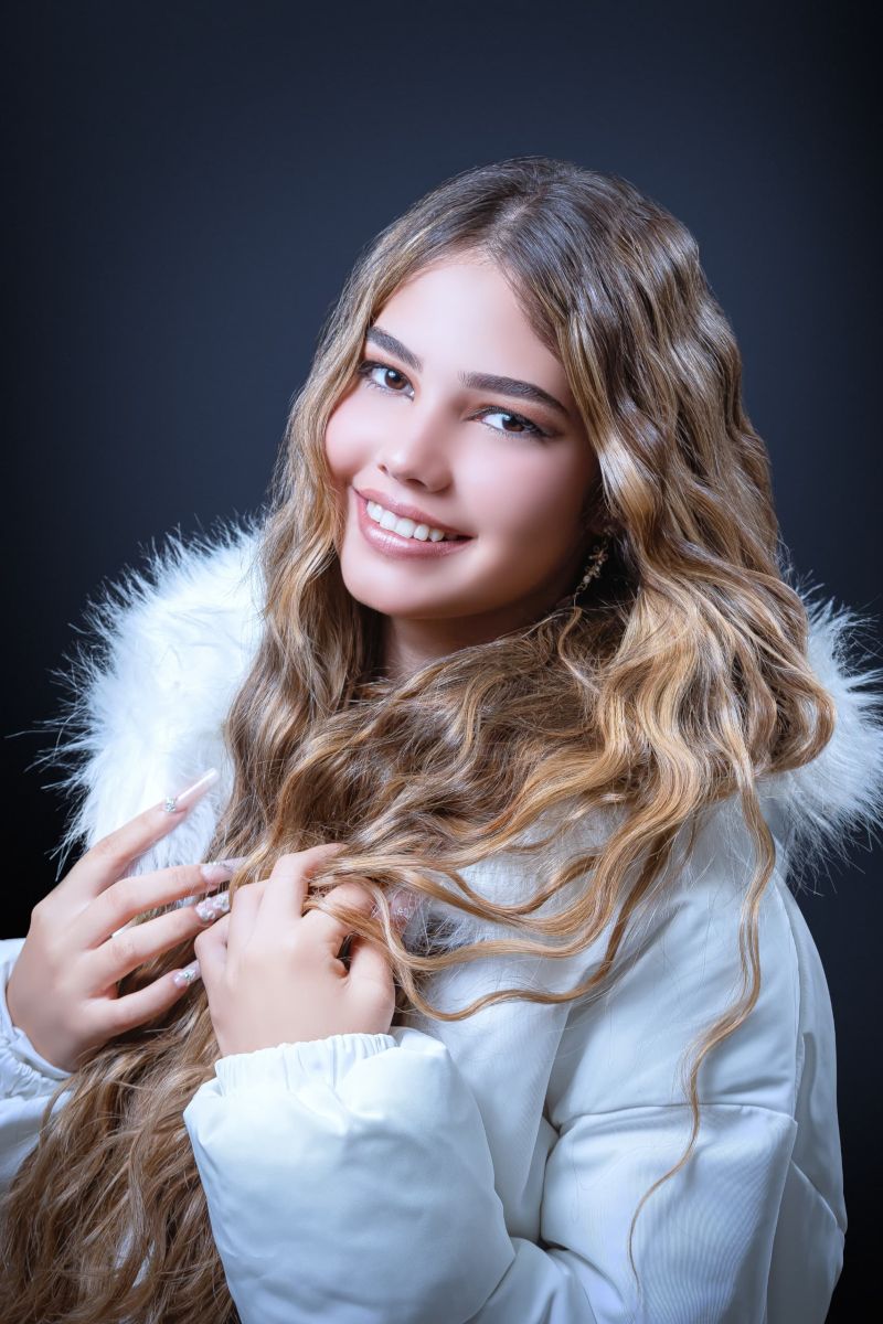 Yanela
